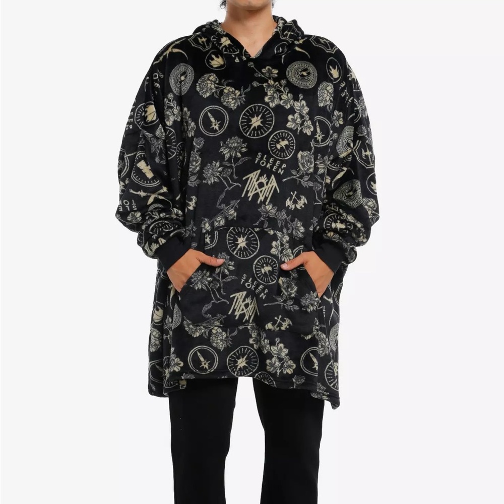 Unisex Sleep Token Even In Arcadia Plush‎ Oversized Hoodie Hot Topic